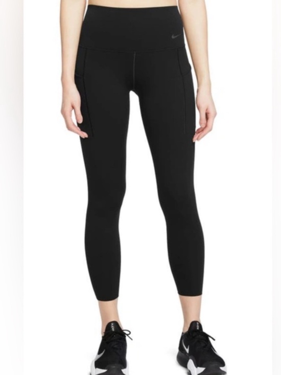Nike Pants - Nike Universa High-Rise 7/8 Leggings